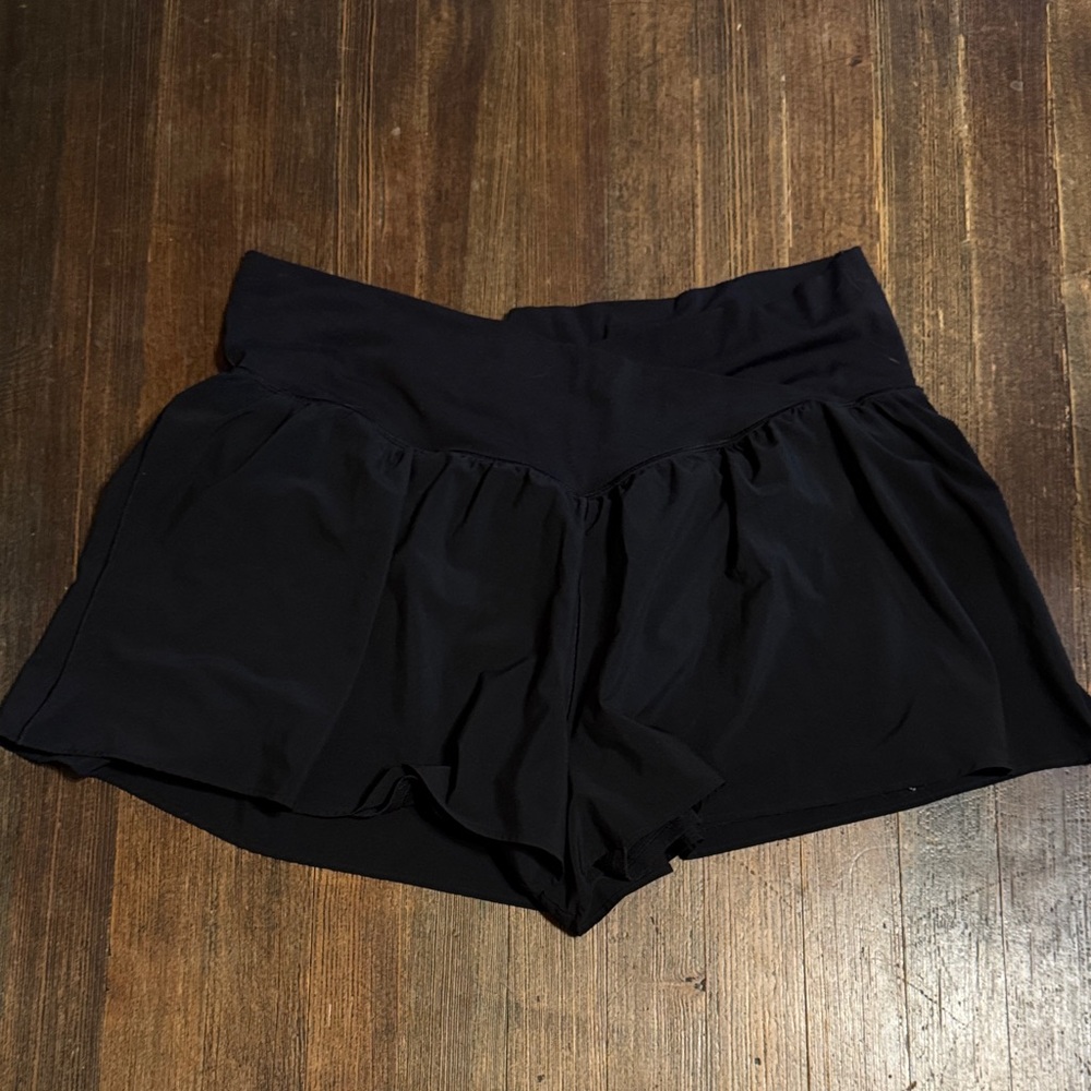 Women’s Black Active Skort-Style Shorts